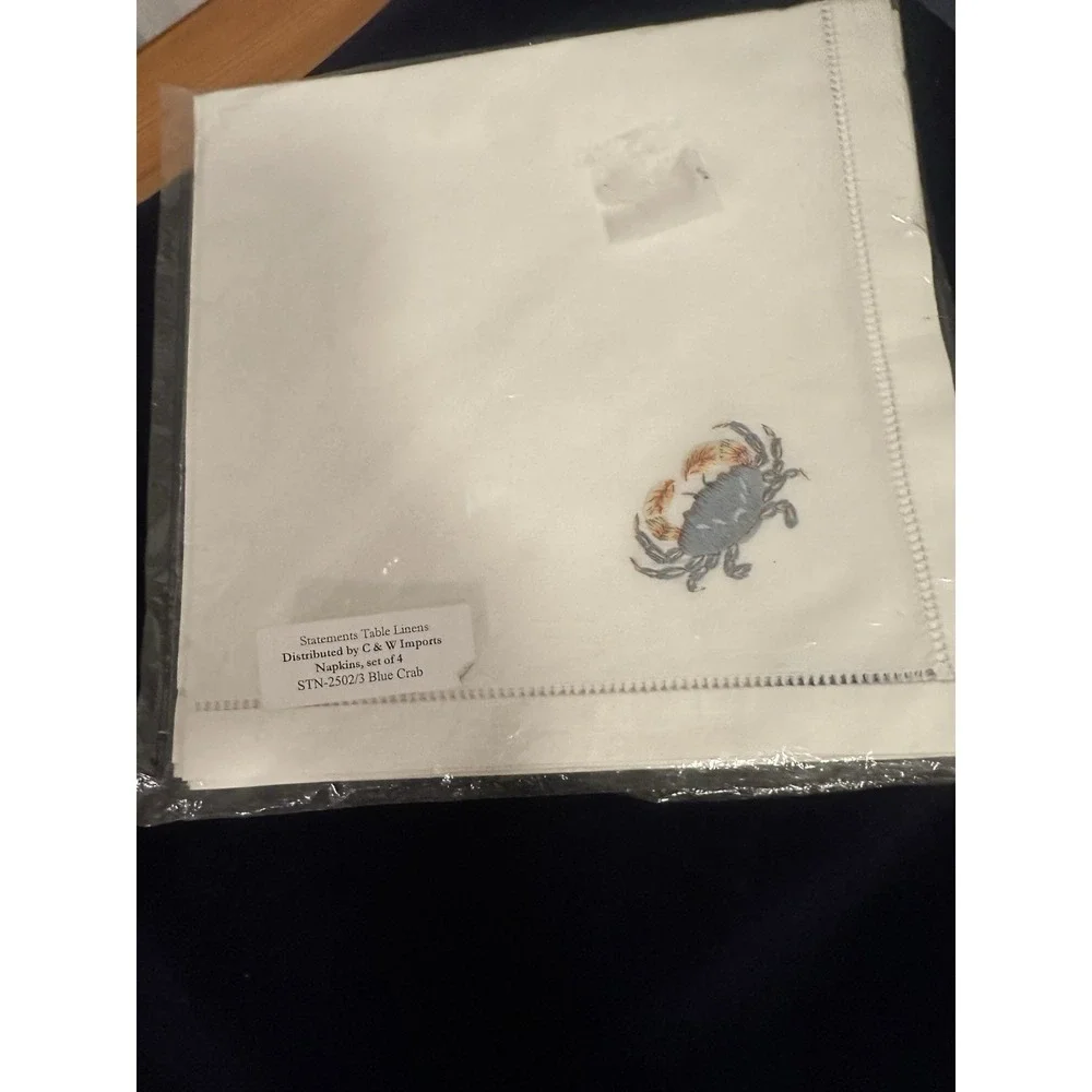 C & W imports Blue Crab Embroidered Cloth Napkins-set Of 4-Discontiued Coastal